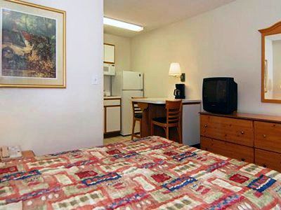 Hotel Suburban